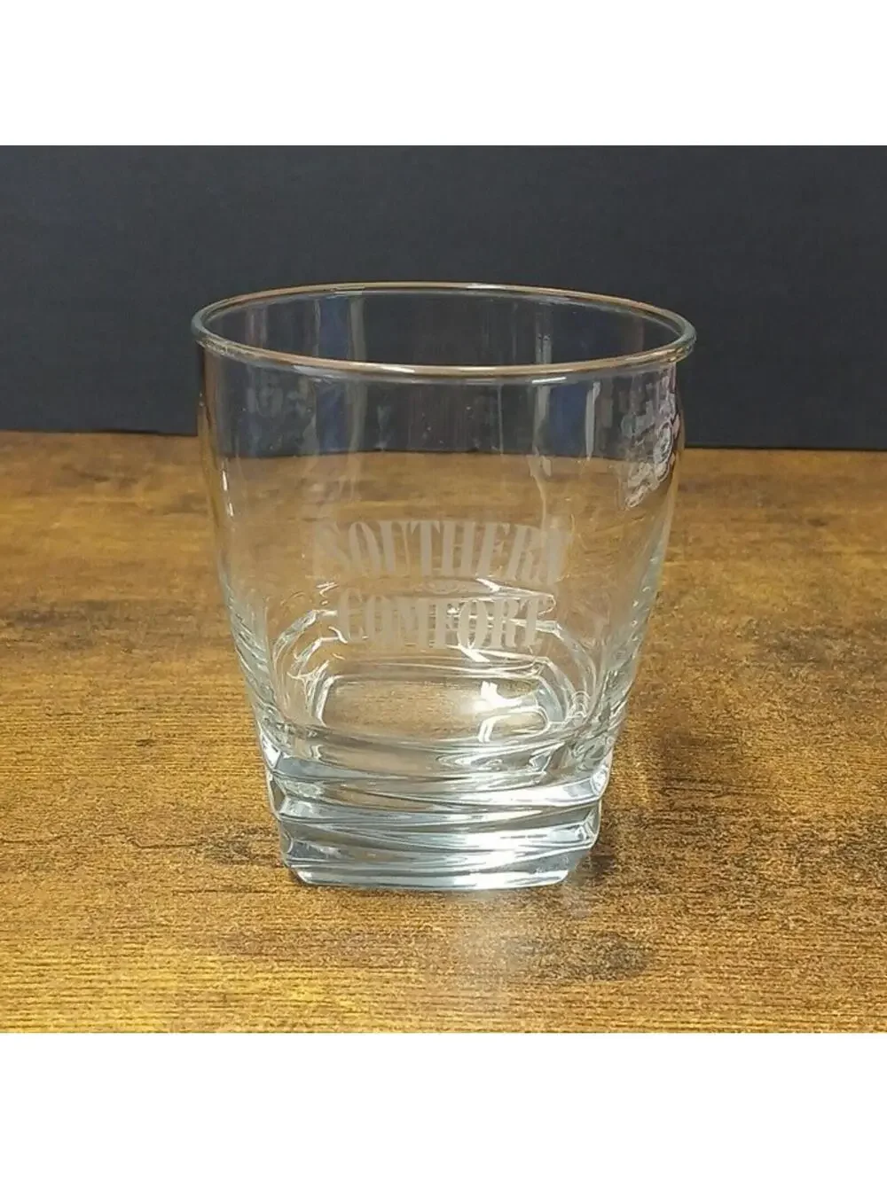 Southern Comfort Embossed Whiskey Cocktail Lowball Glass - Picture 1 of 5